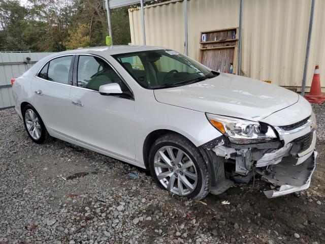 Sedans CHEVROLET MALIBU 2016 Biały