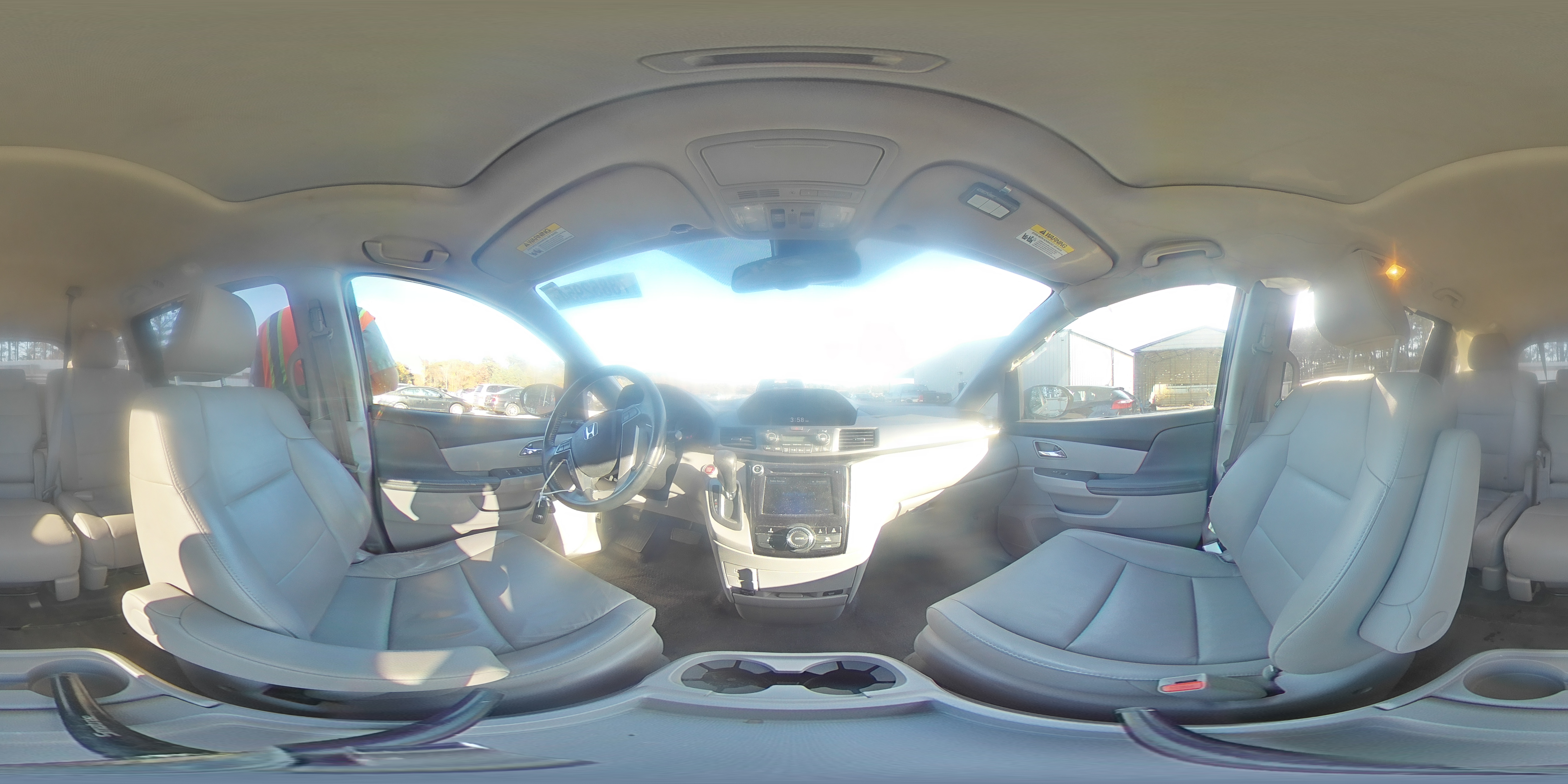 2014 Honda Odyssey - Image 15
