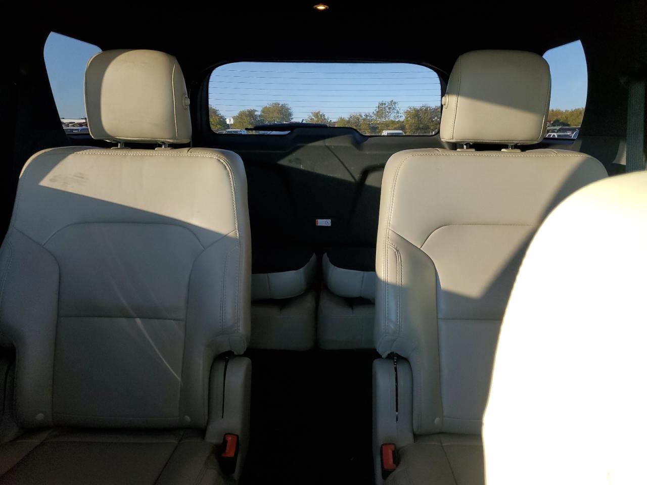 2019 Ford Explorer - Image 10