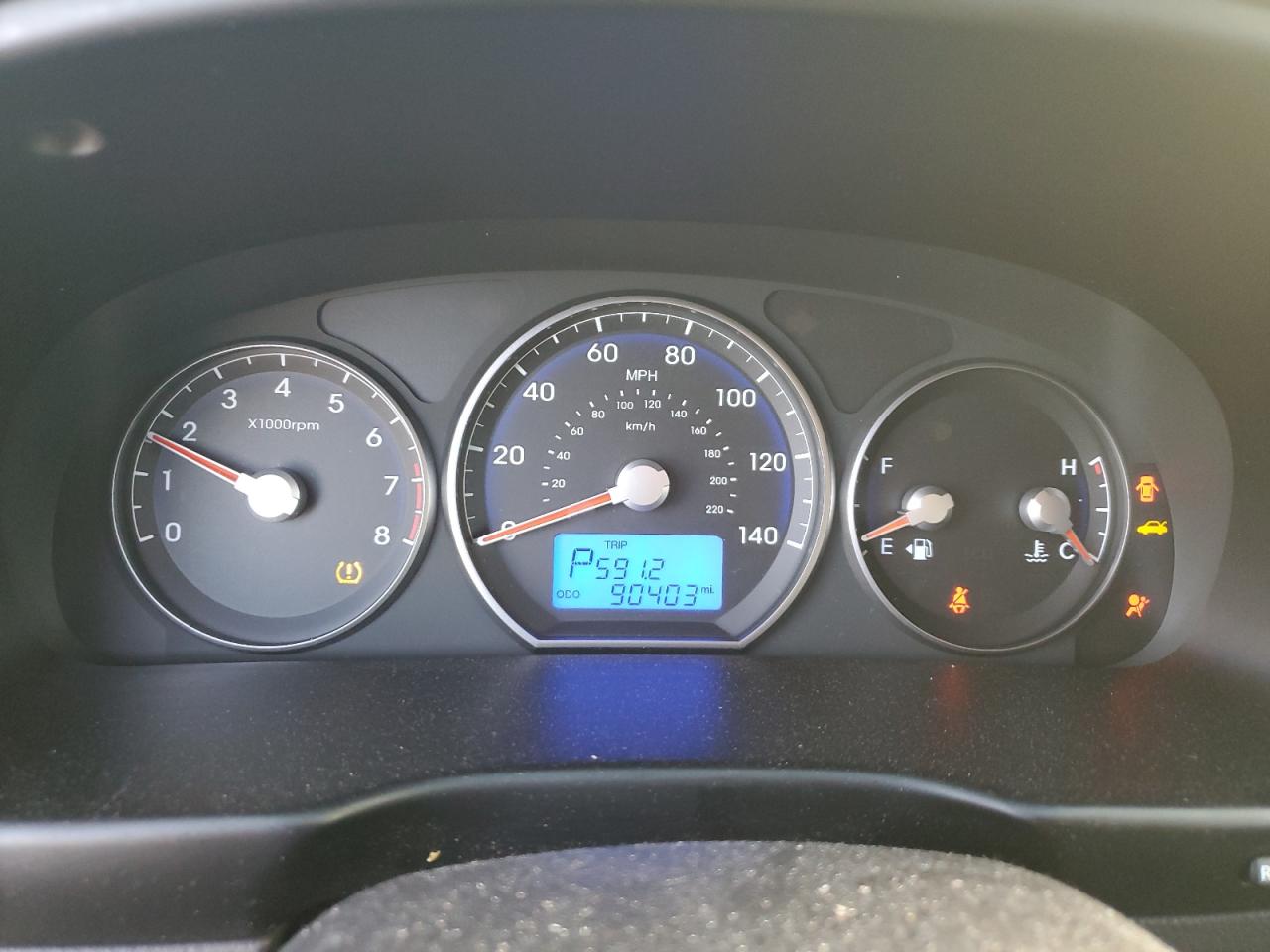 2011 Hyundai Santa Fe - Image 9