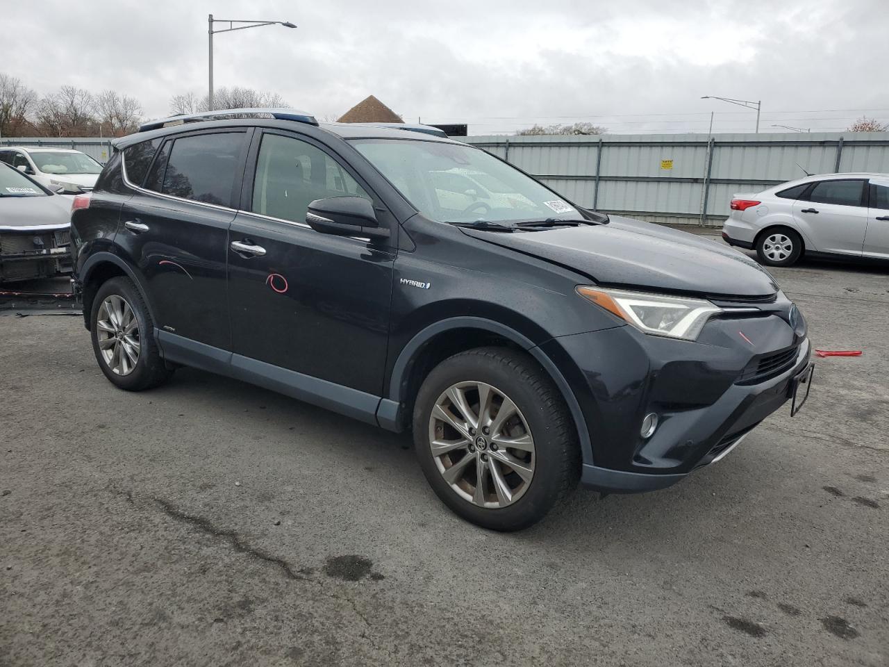 2016 Toyota Rav4 Hv Limited VIN: JTMDJREV6GD000837 Lot: 81697424