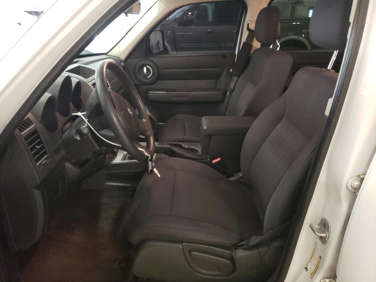 2011 Dodge Nitro - Image 7