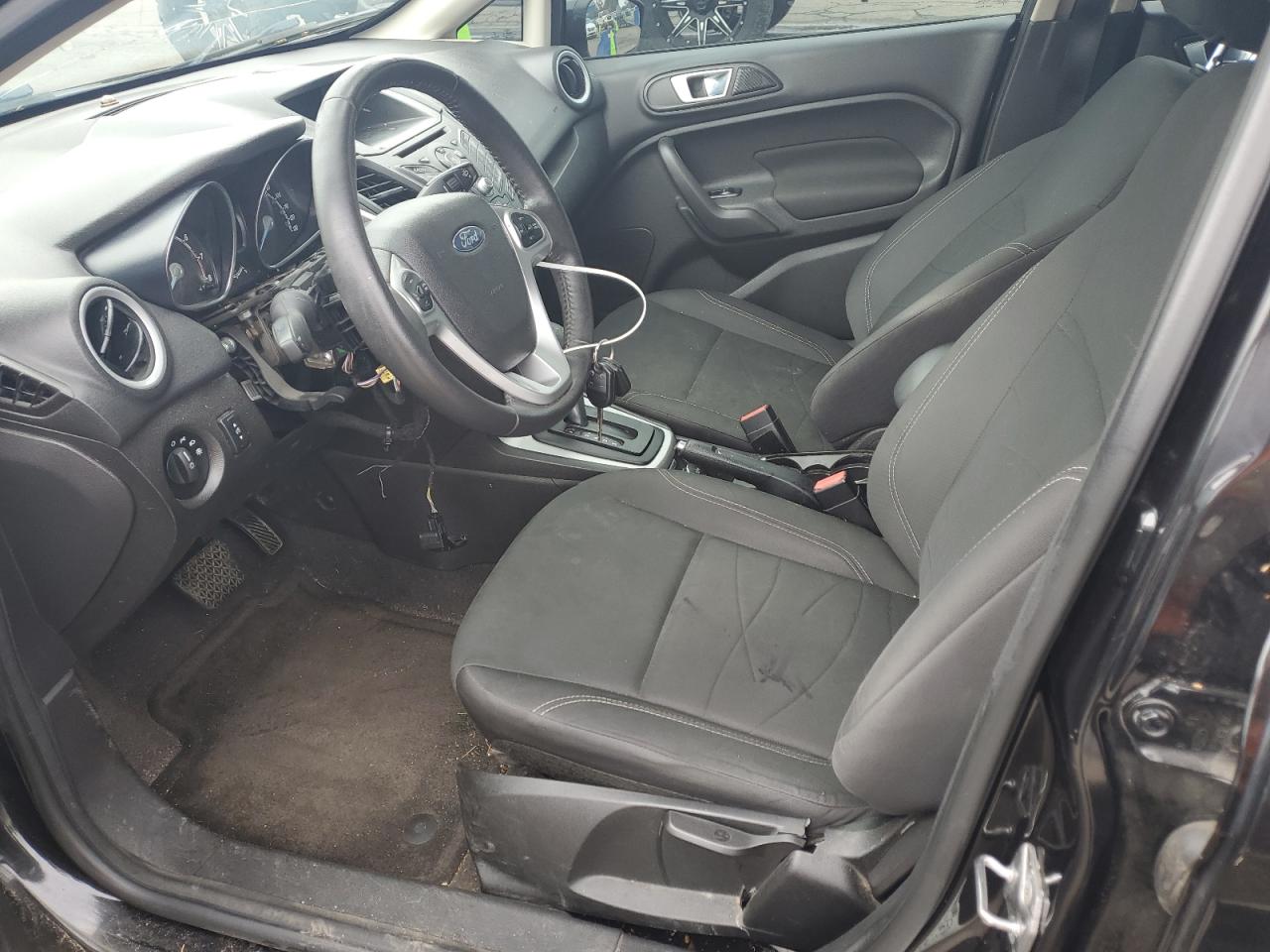 2015 Ford Fiesta - Image 7