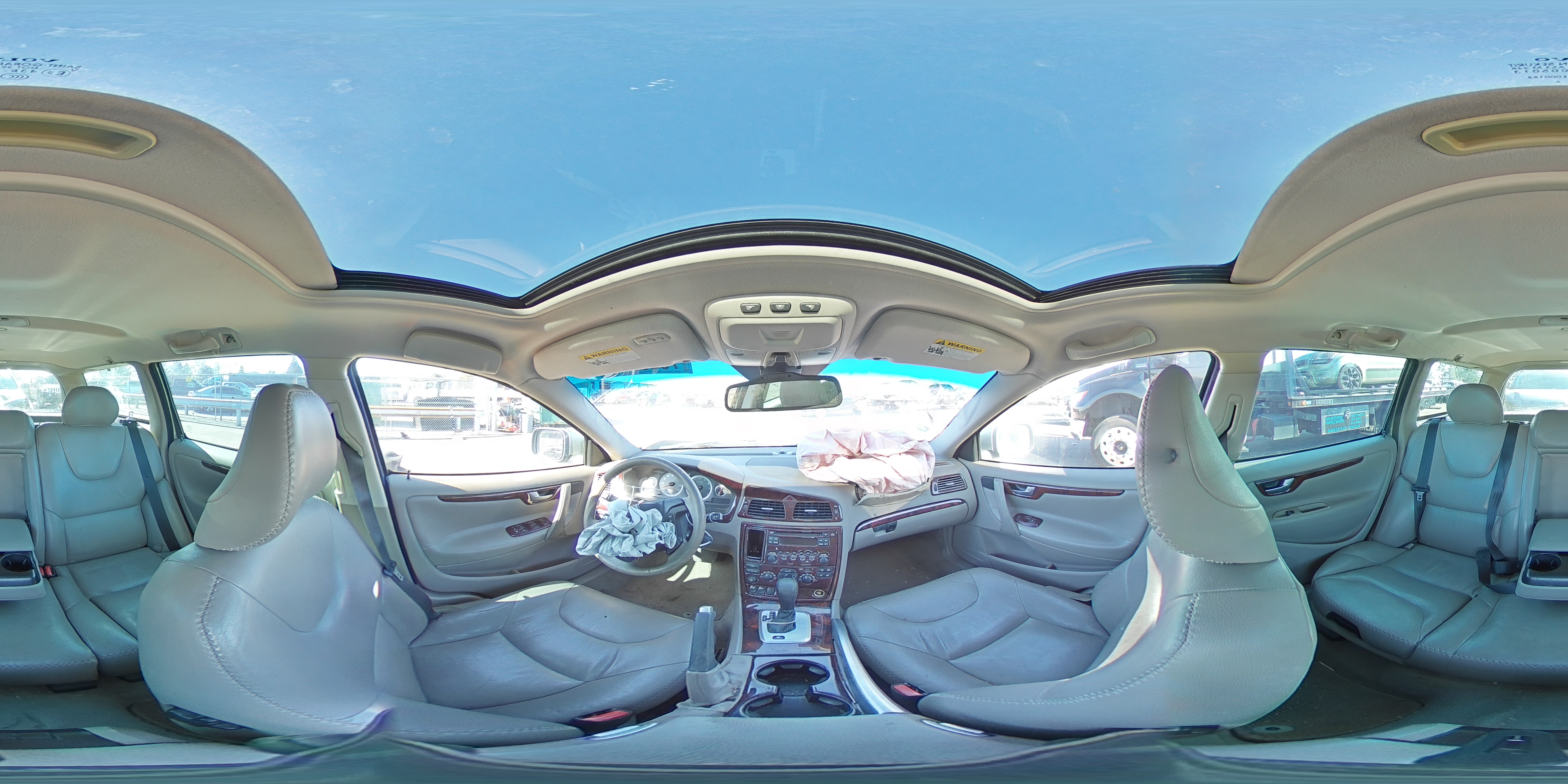 2007 Volvo XC70 - Image 13