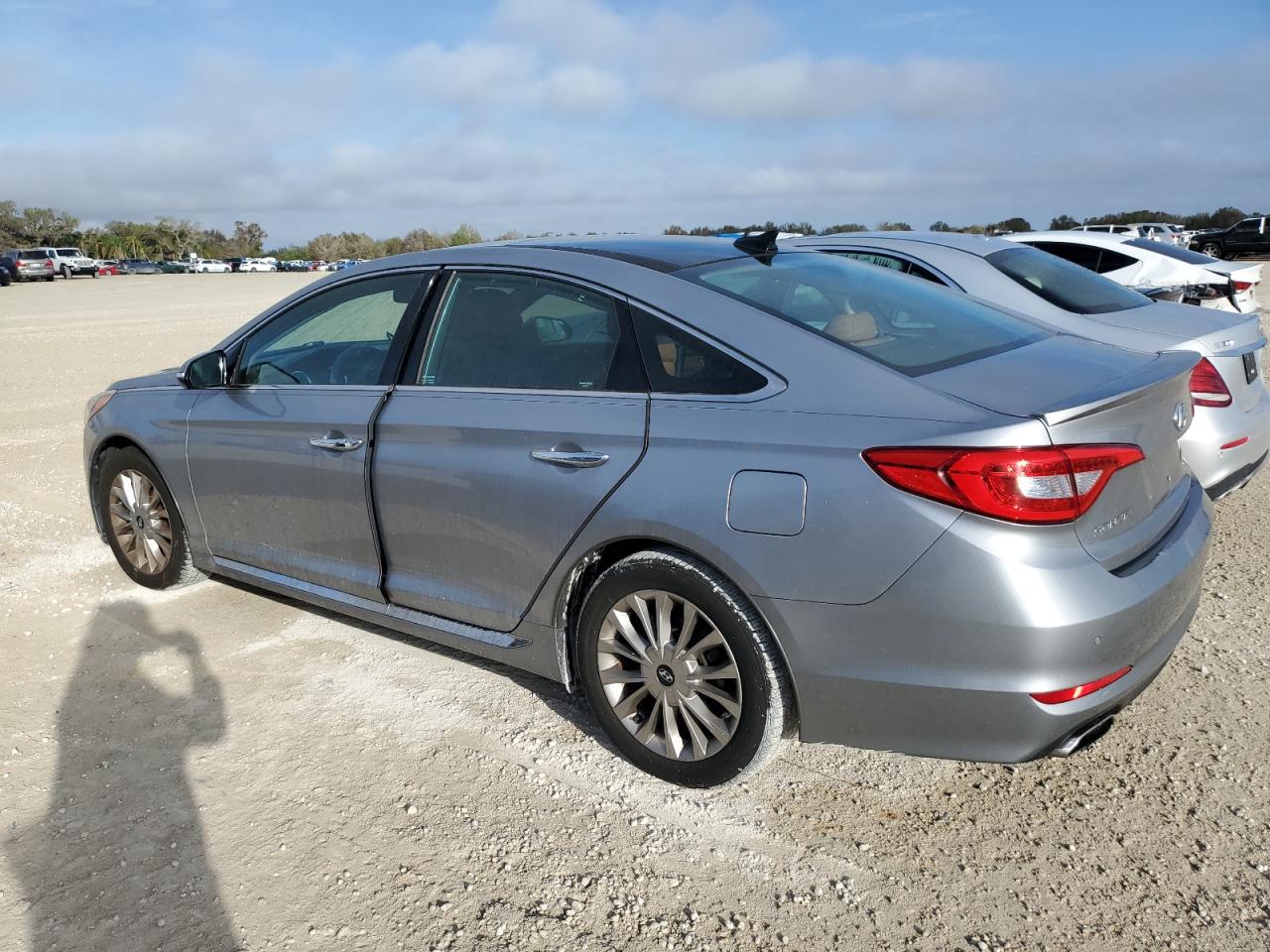 2015 Hyundai Sonata - Image 2