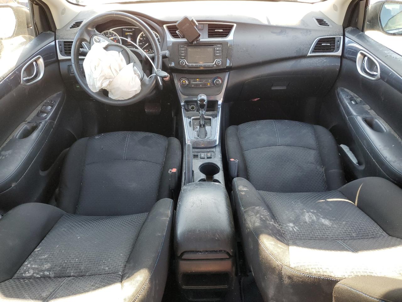 2016 Nissan Sentra - Image 8