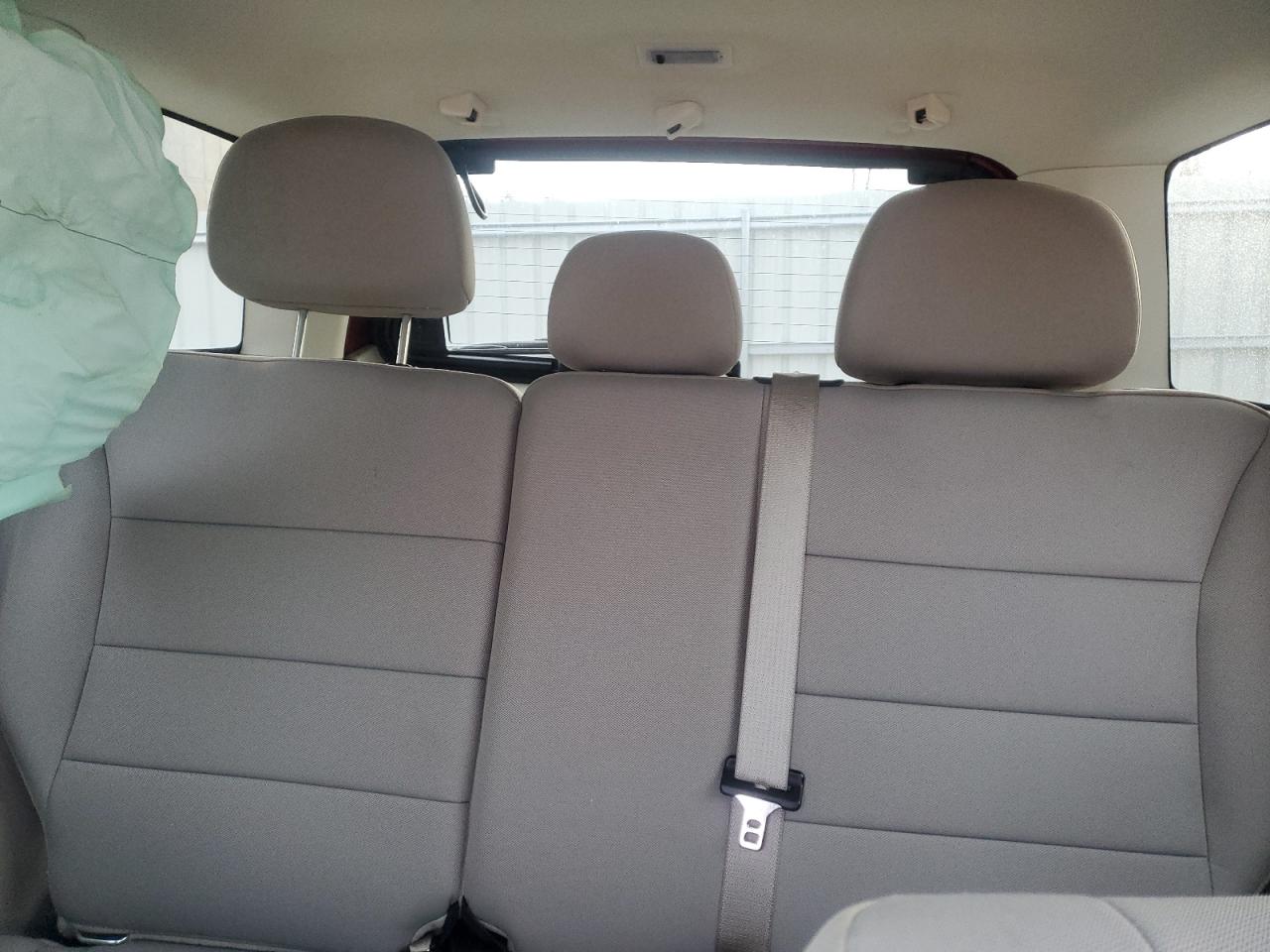 2011 Ford Escape - Image 10