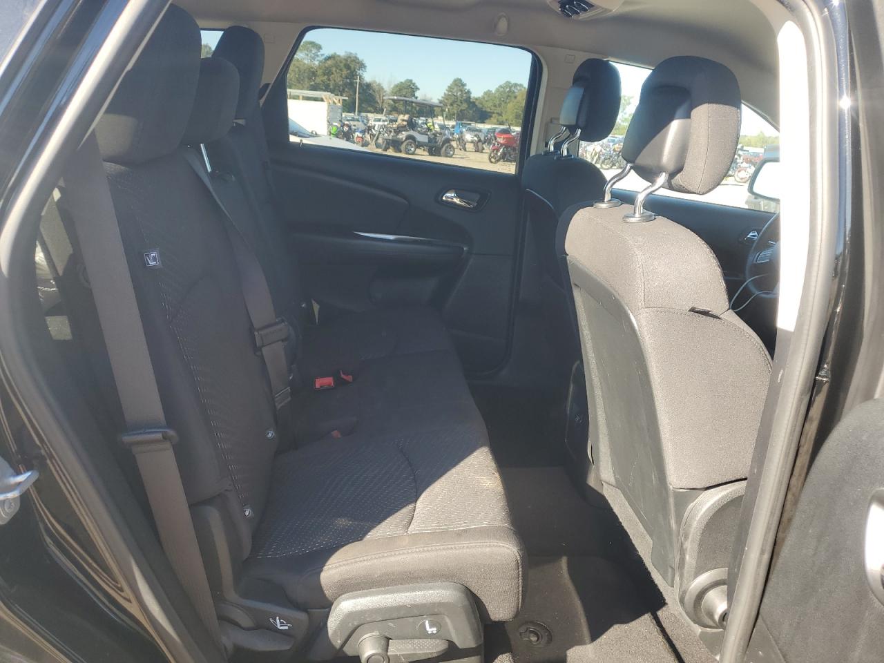 2017 Dodge Journey - Image 11