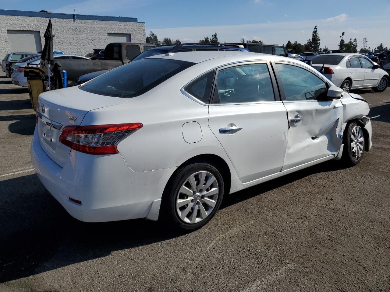 2015 Nissan Sentra - Image 3