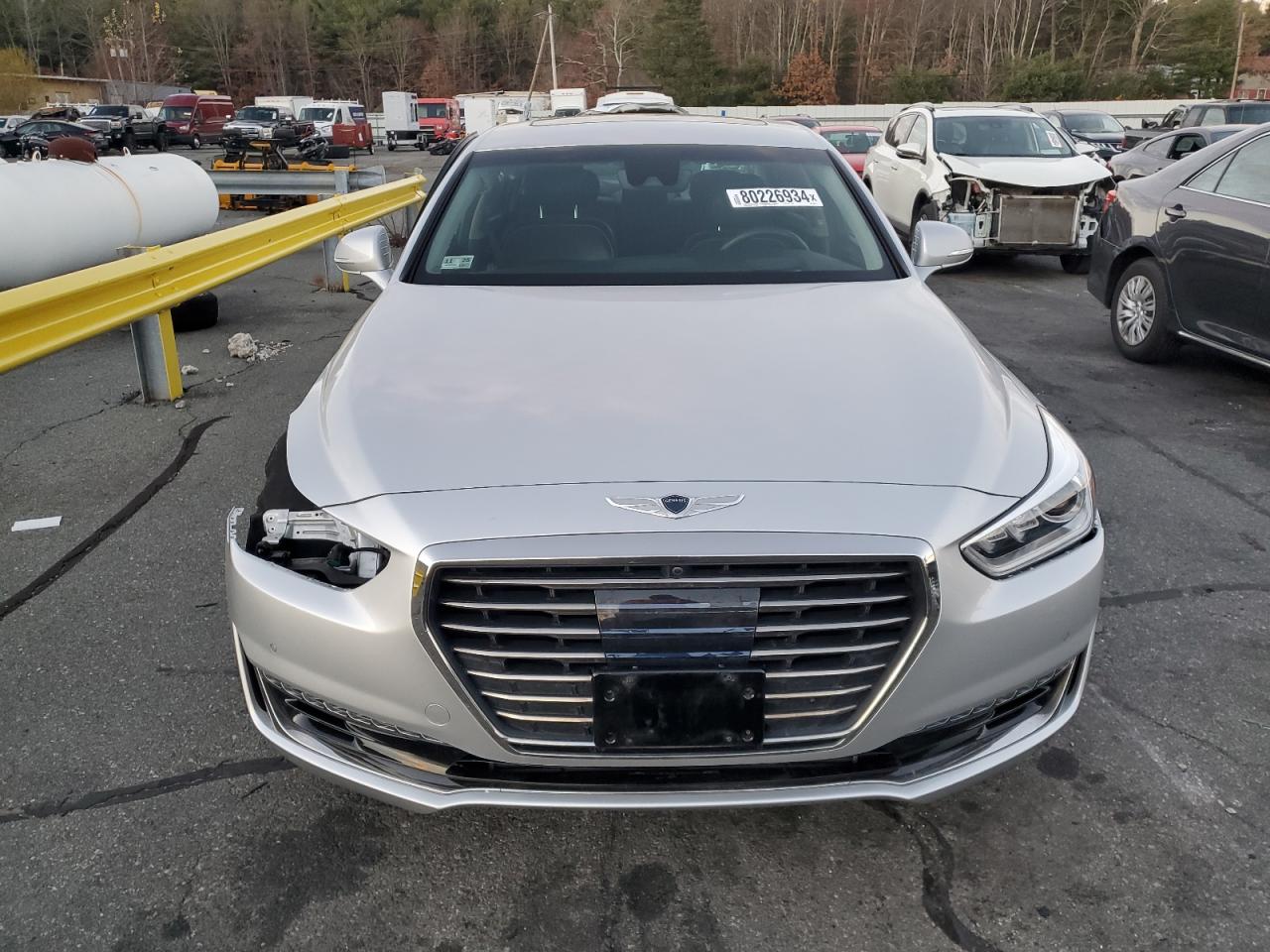 VIN KMTF34JA1KU064271 2019 GENESIS G90 no.5