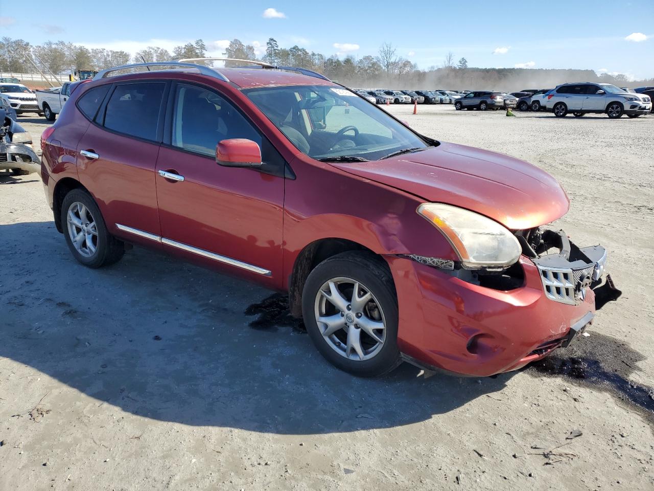 2011 Nissan Rogue - Image 4