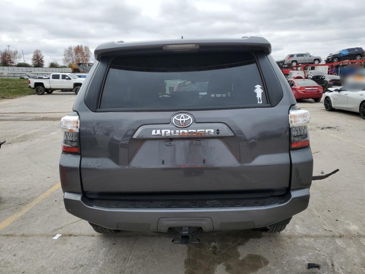 2023 Toyota 4Runner - Image 6