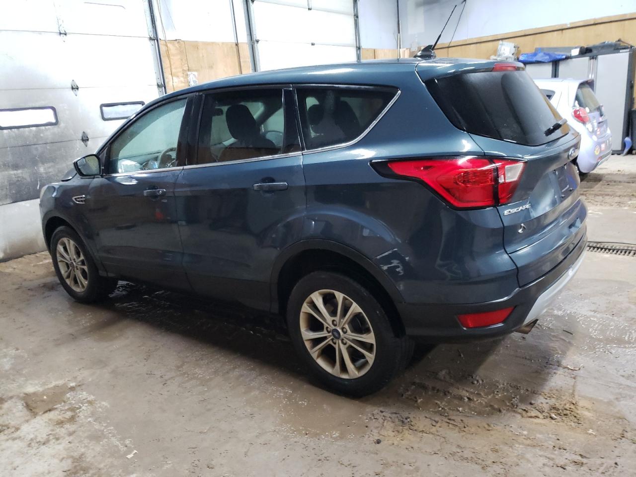 2019 Ford Escape - Image 2