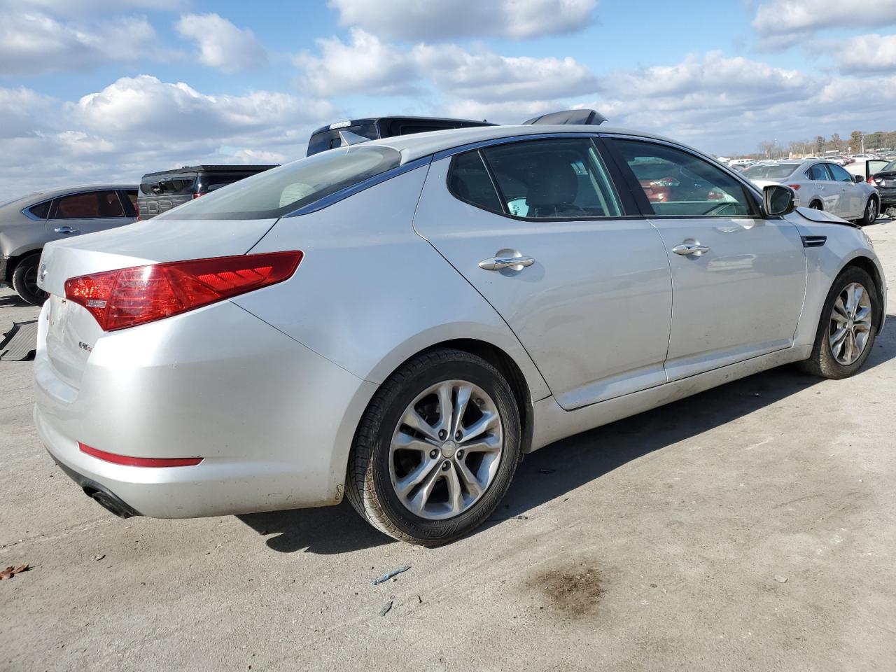 2012 Kia Optima - Image 3