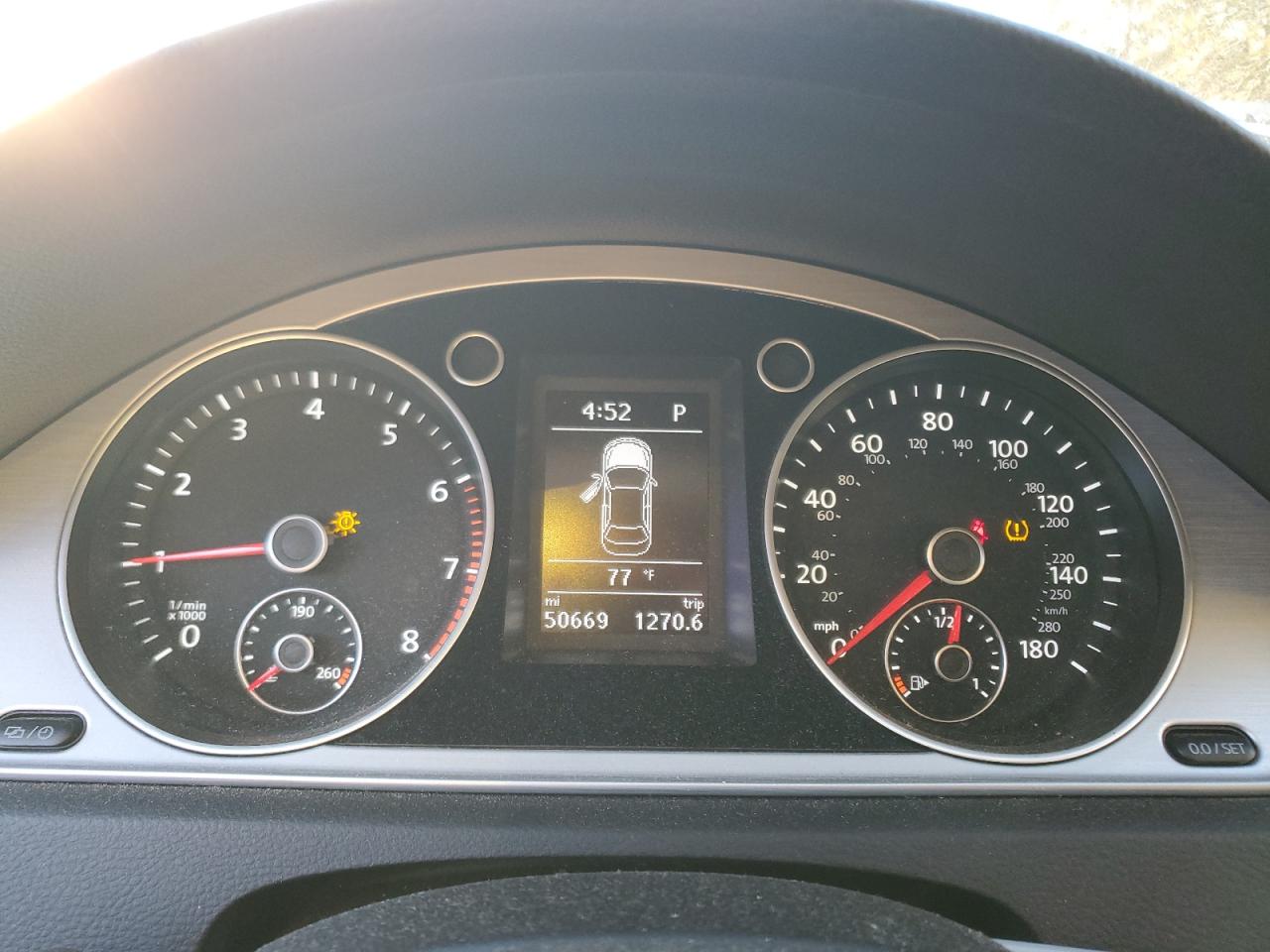 2014 Volkswagen Passat CC - Image 9