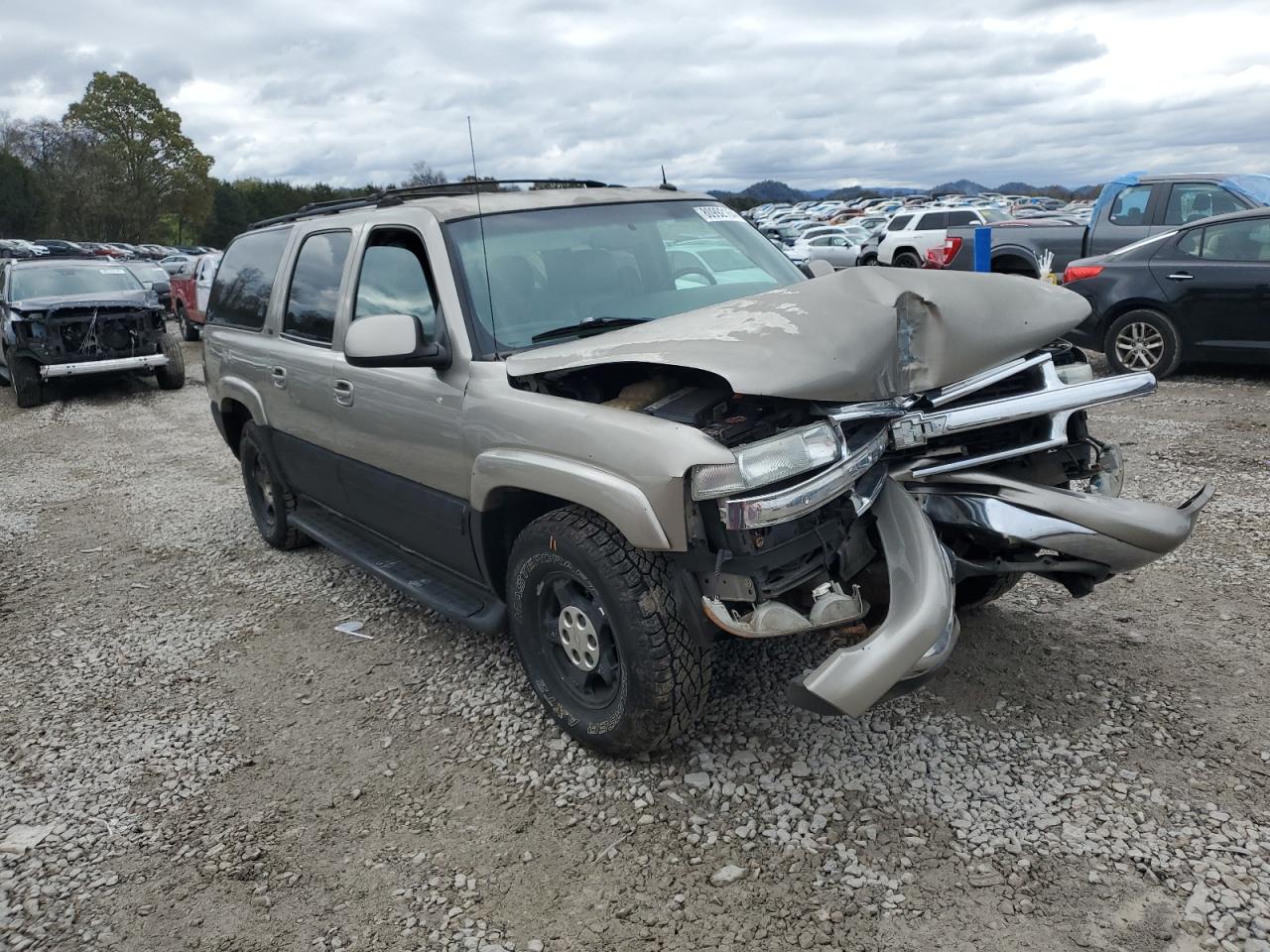 2003 Chevrolet Suburban - Image 4