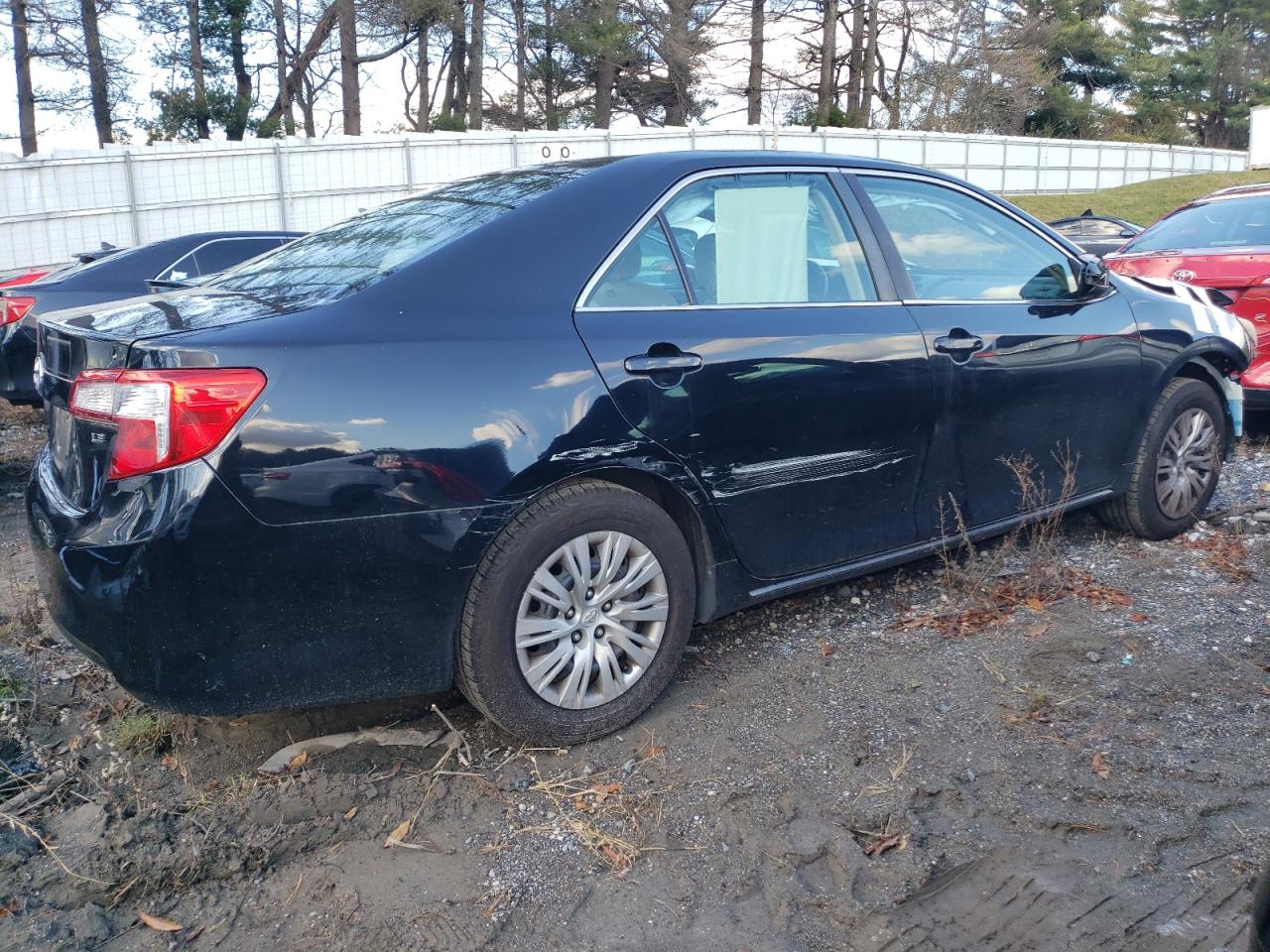 2014 Toyota Camry - Image 3