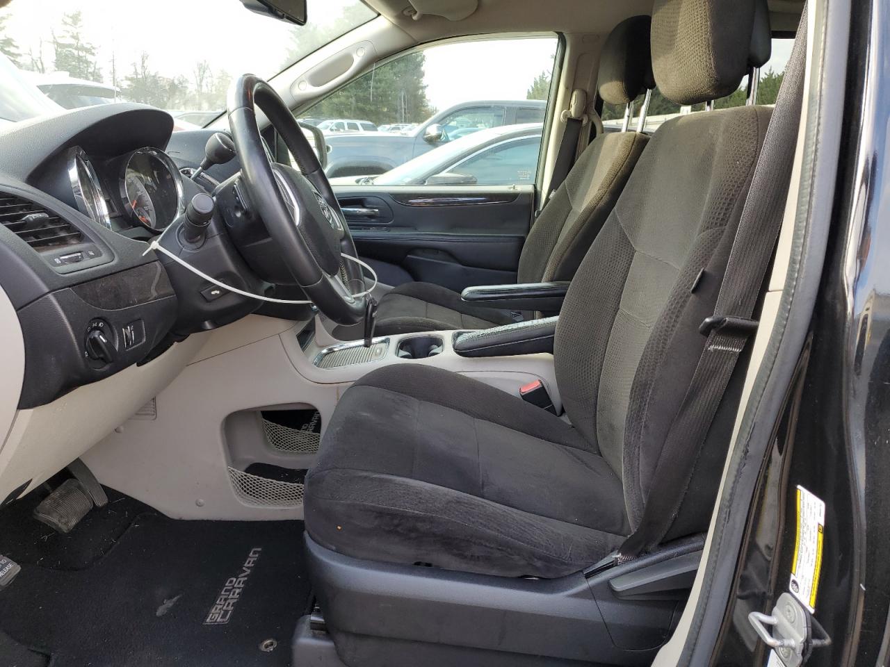 2013 Dodge Caravan - Image 7