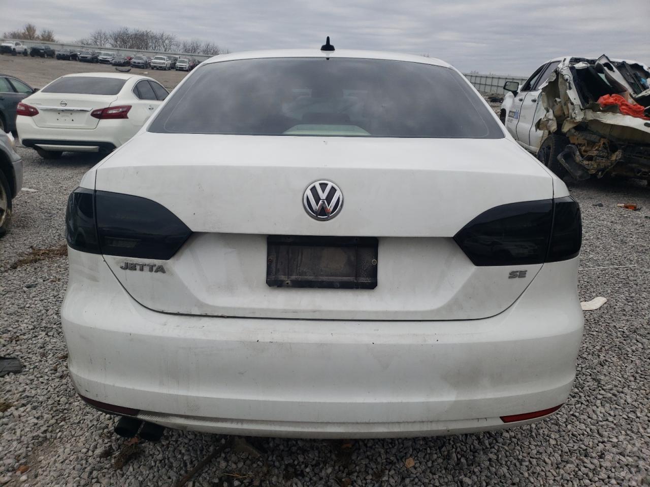 2014 Volkswagen Jetta - Image 6