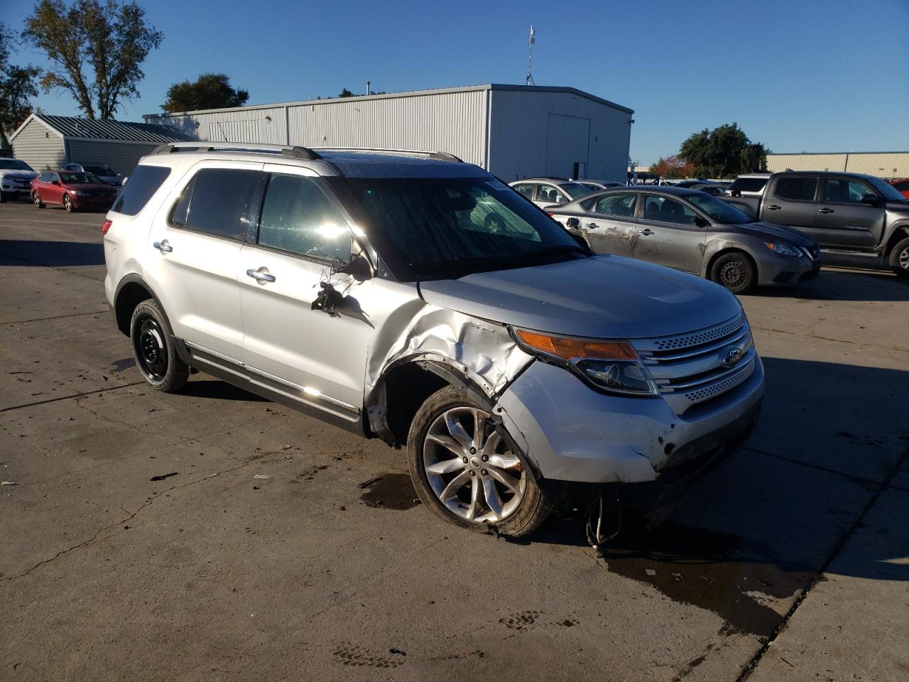 VIN 1FM5K7D8XFGA27887 2015 FORD EXPLORER no.4