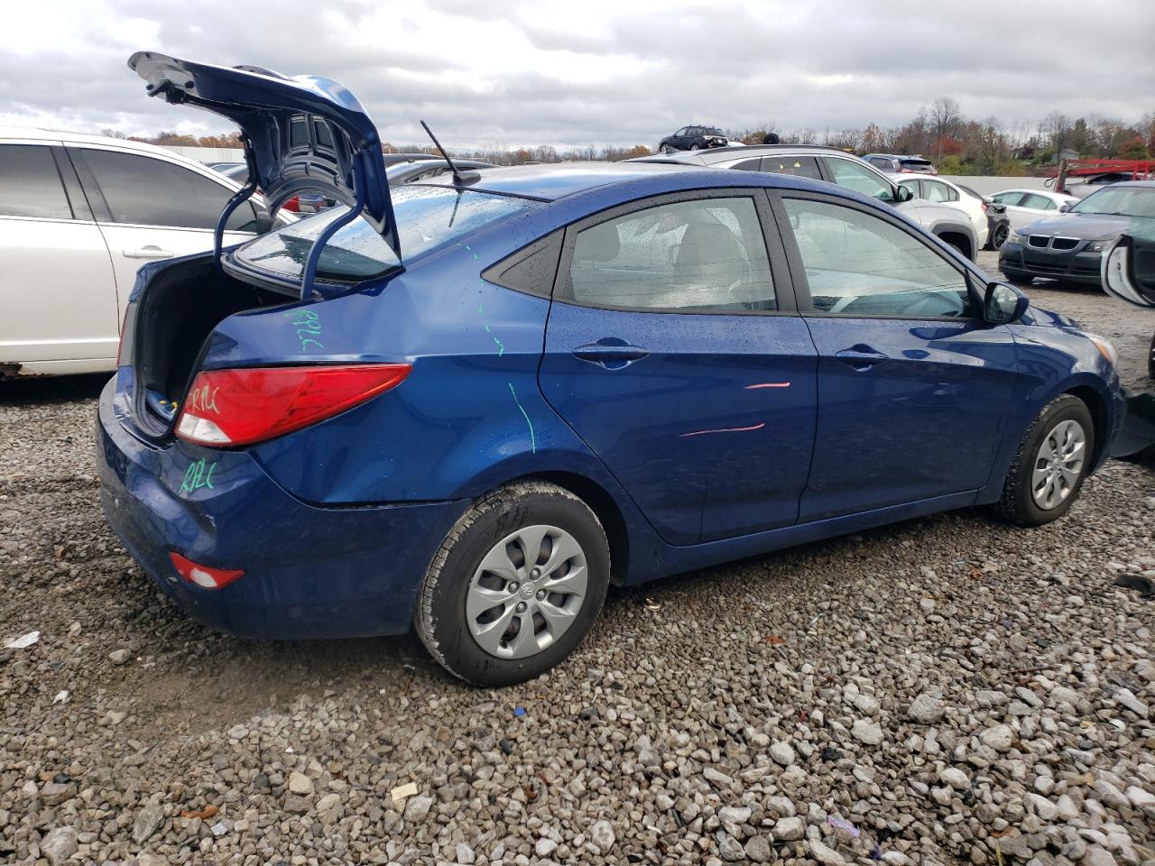 2016 Hyundai Accent - Image 3