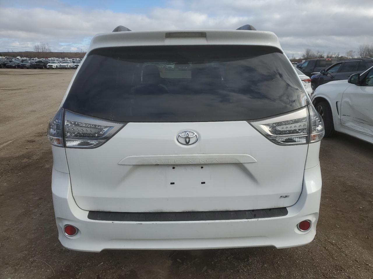 2011 Toyota Sienna Sport VIN: 5TDXK3DC3BS060479 Lot: 80661804