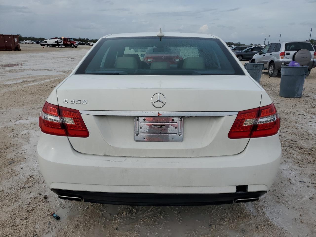 2012 Mercedes-Benz E 350 VIN: WDDHF5KBXCA641819 Lot: 79429064