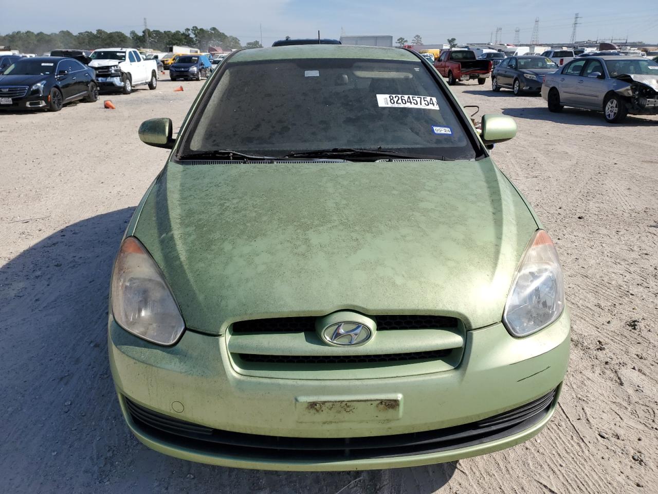 2010 Hyundai Accent - Image 5