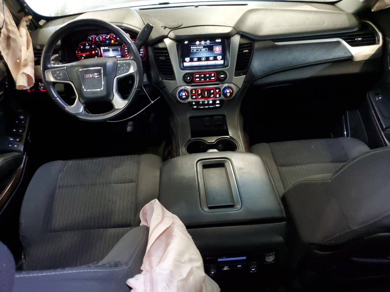 2015 GMC Yukon - Image 8