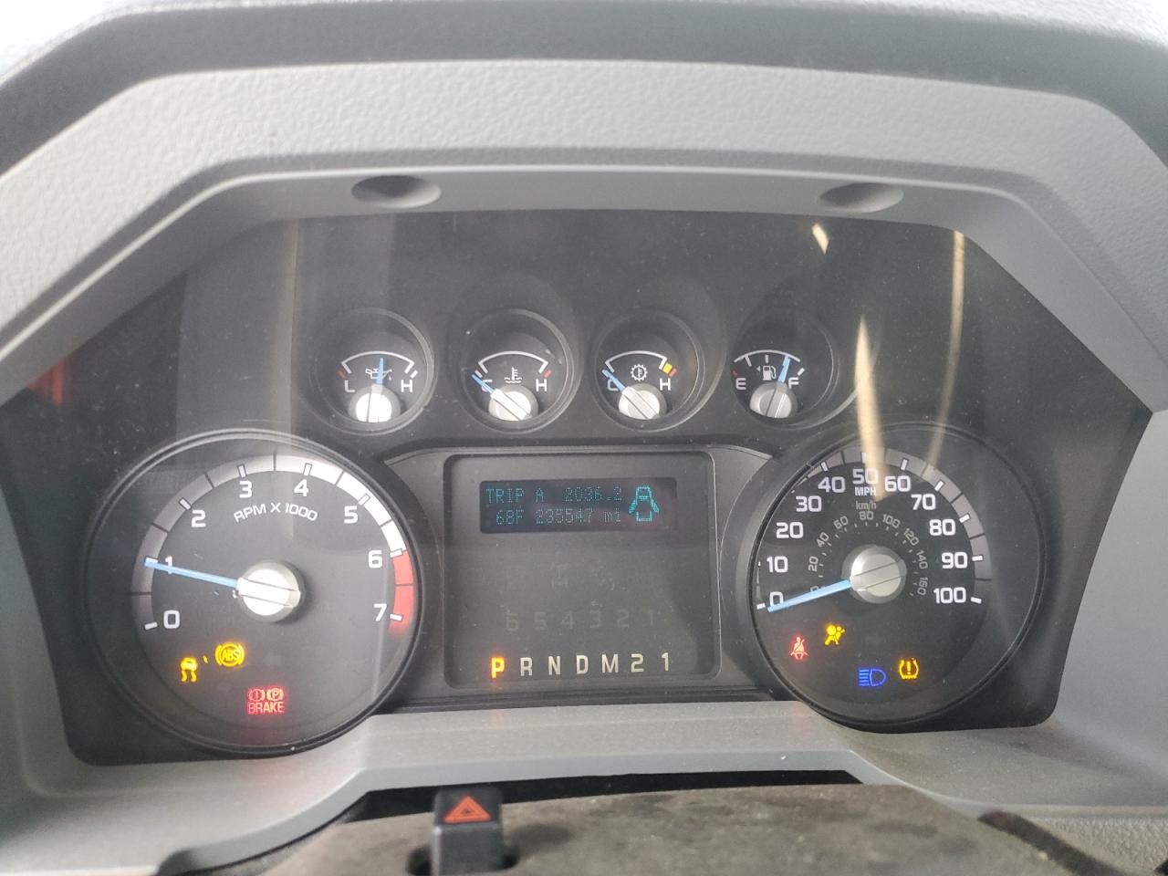 2013 Ford F250 - Image 9
