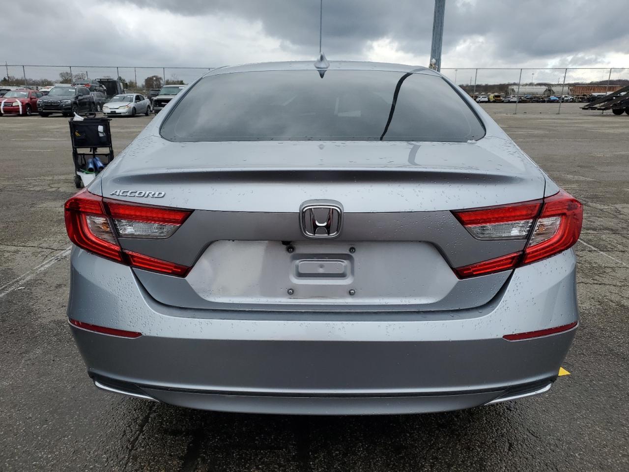 2021 Honda Accord Lx VIN: 1HGCV1F17MA080905 Lot: 81938394