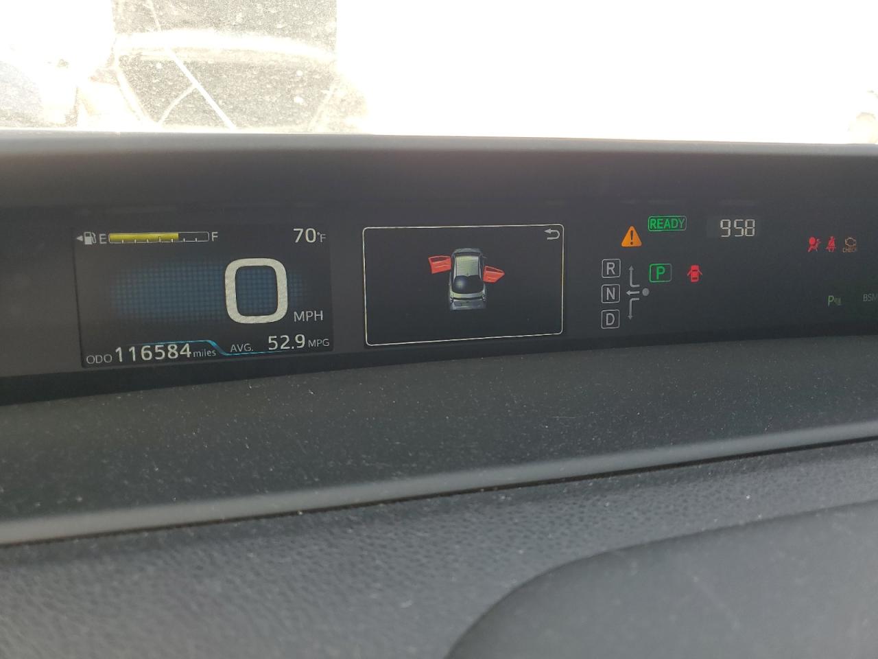 2018 Toyota Prius - Image 9