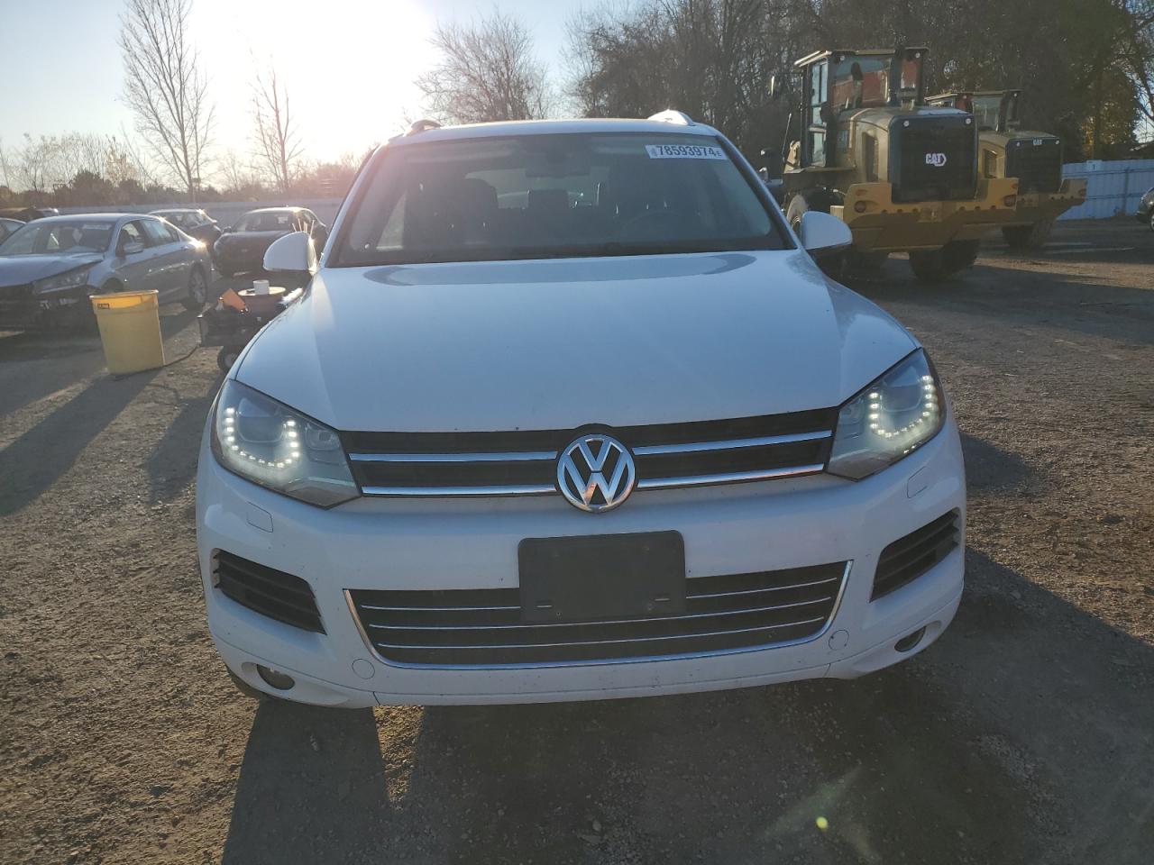 2014 Volkswagen Touareg - Image 5