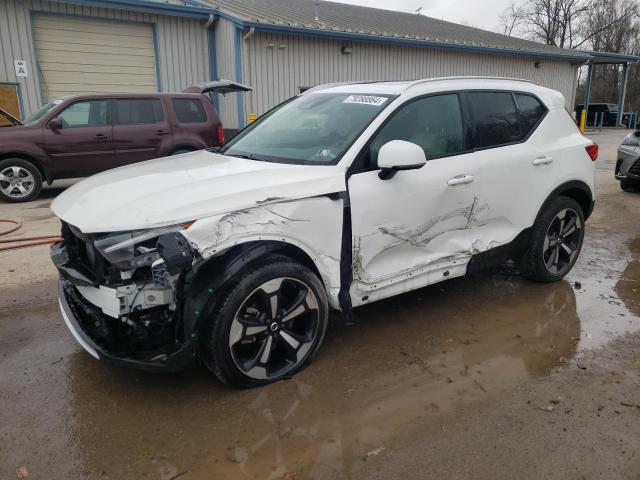 2020 Volvo Xc40 T5 Momentum for Sale in York Haven, PA - Side