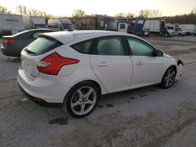  FORD FOCUS 2012 Белый