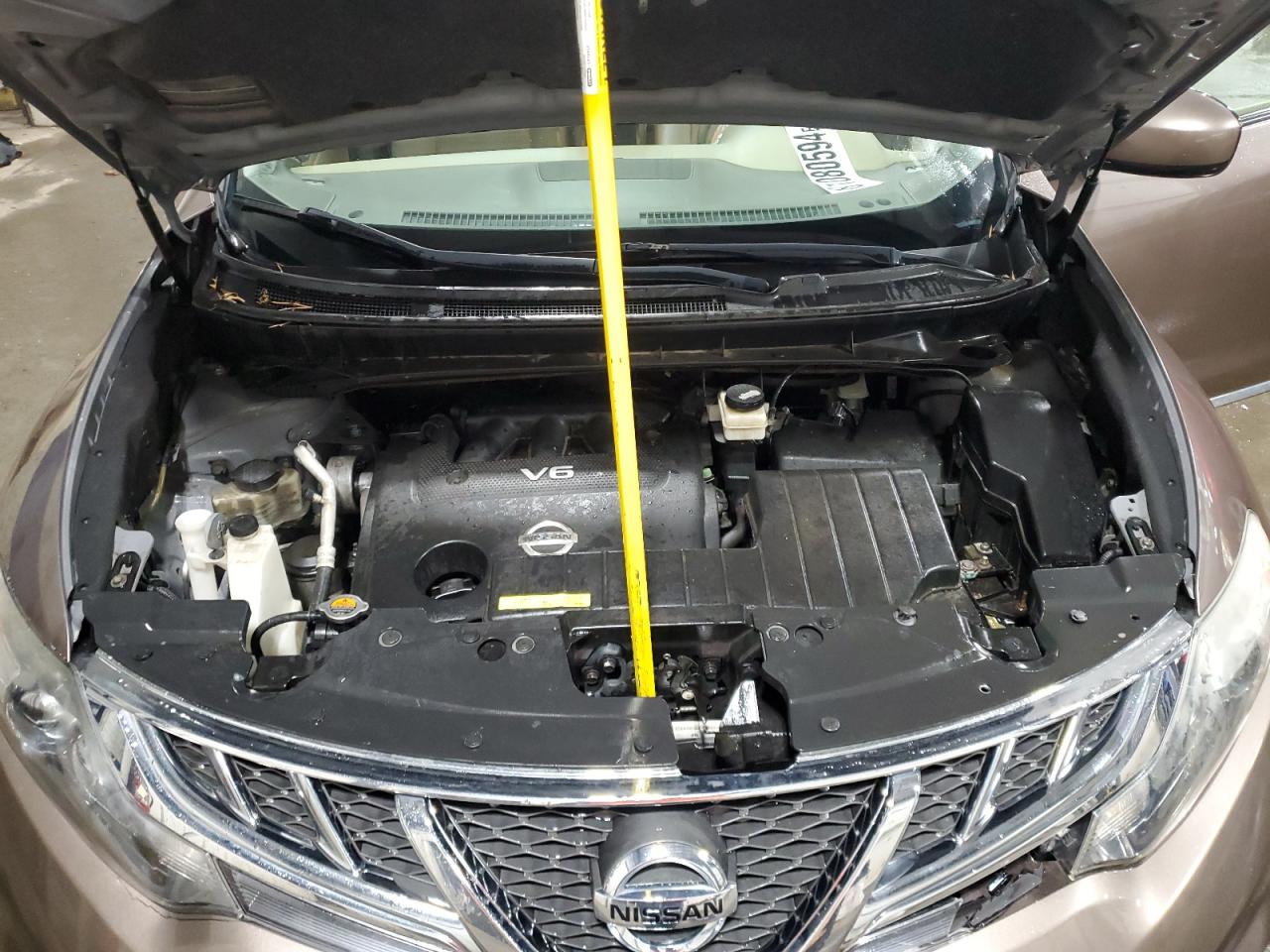 2011 Nissan Murano - Image 12