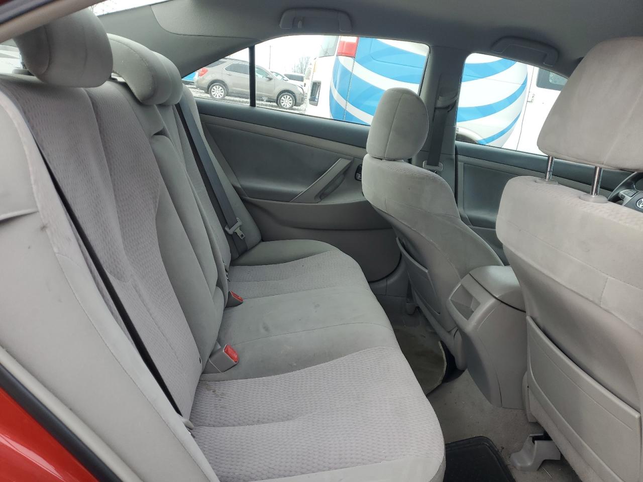 2010 Toyota Camry - Image 10