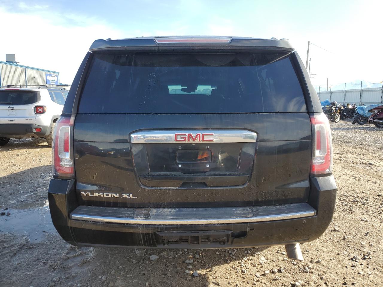 VIN 1GKS2JKJ6FR592902 2015 GMC YUKON no.6