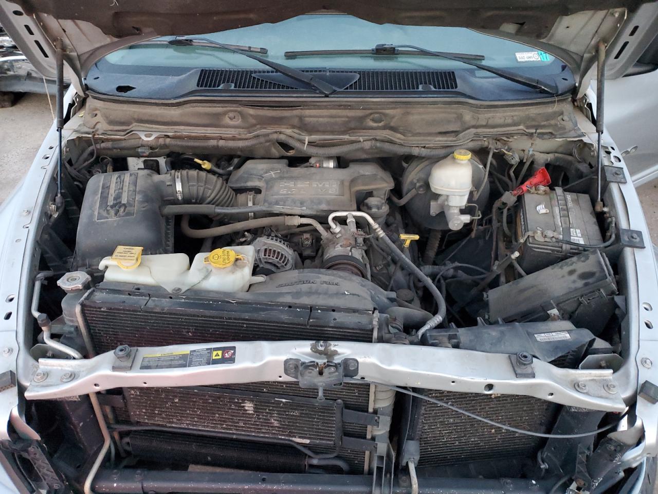 2006 Dodge RAM - Image 11