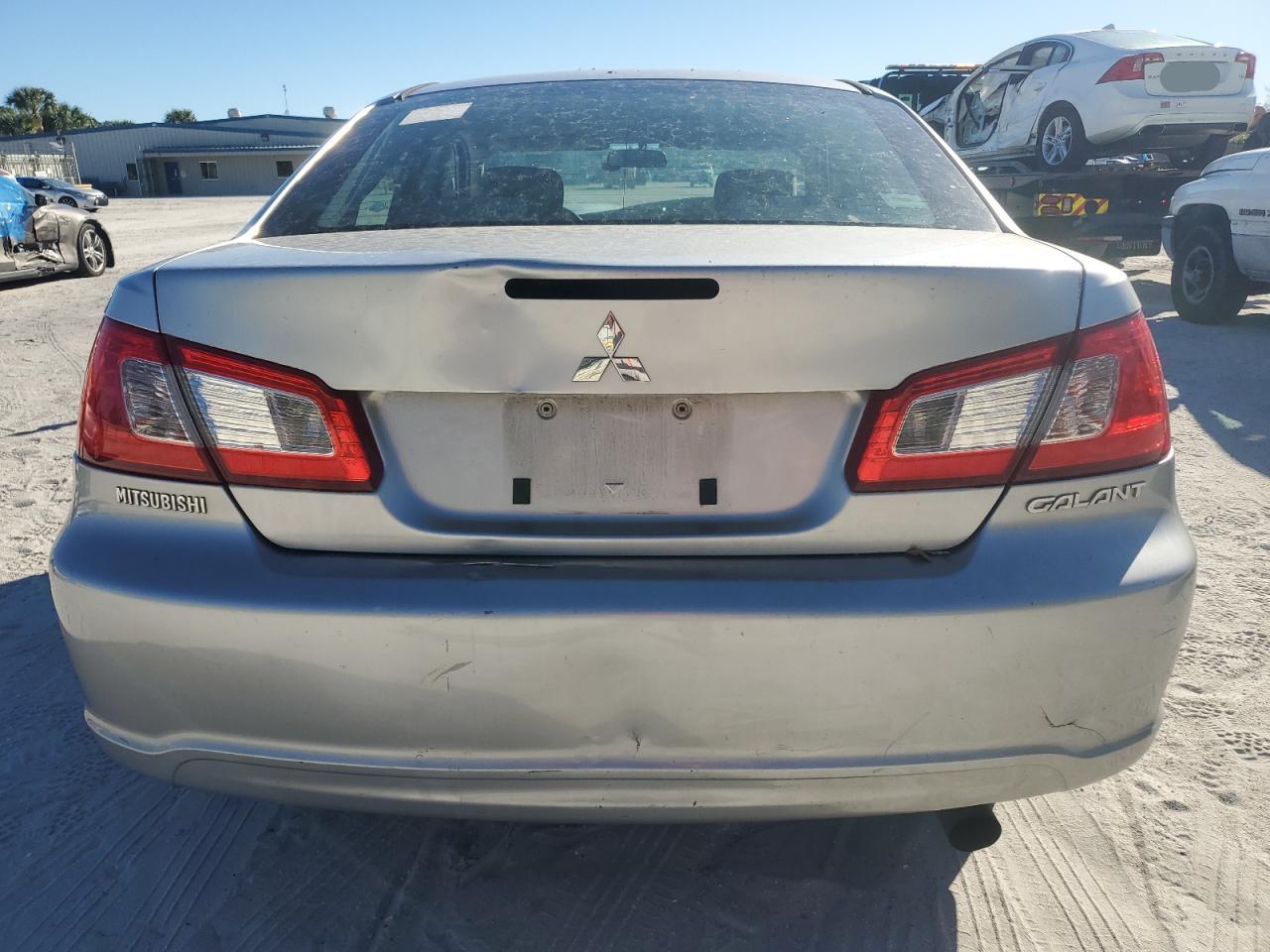 2009 Mitsubishi Galant - Image 6
