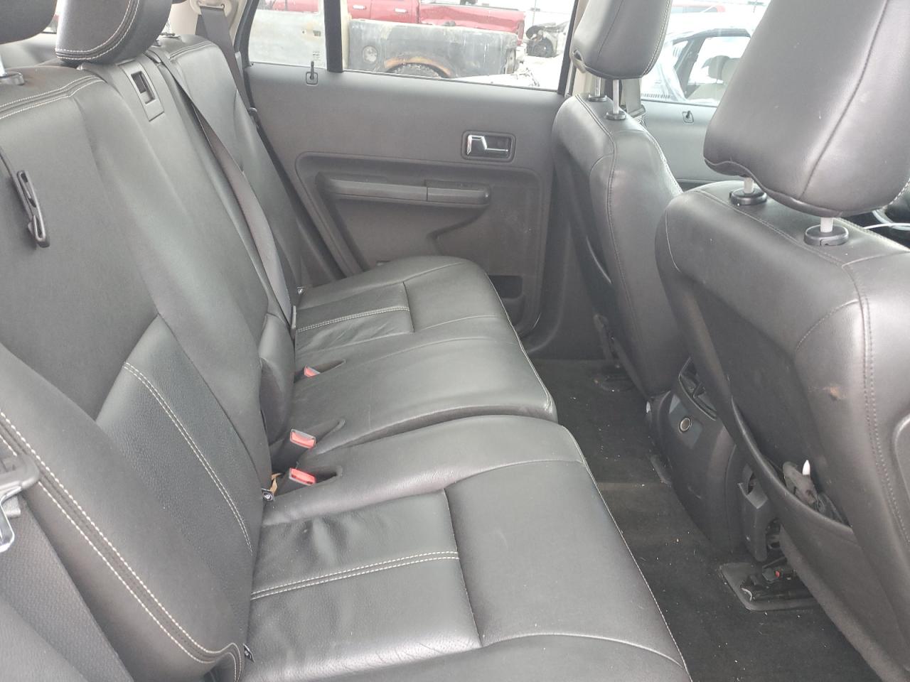 2010 Ford Edge - Image 11