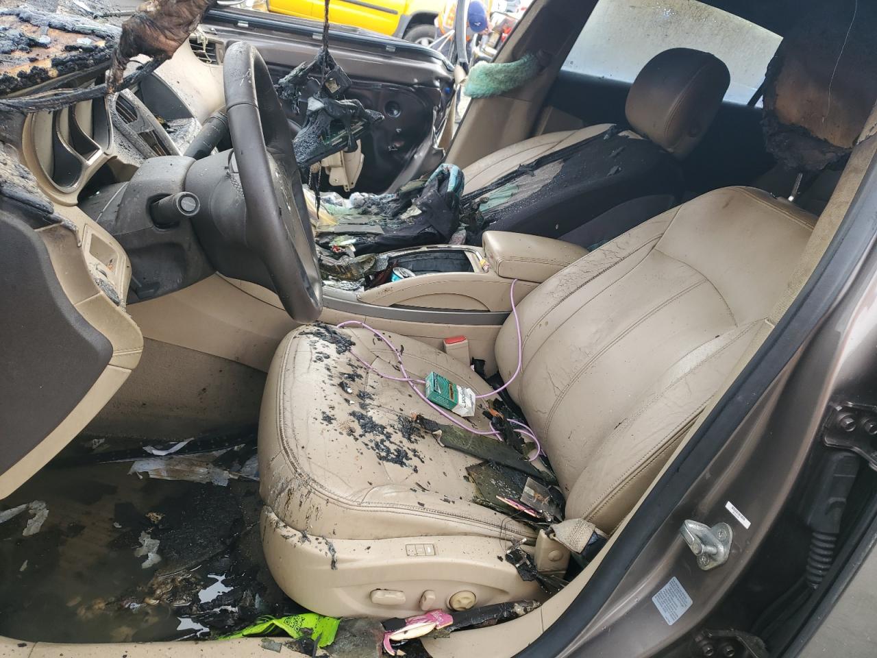 2011 Buick LaCrosse - Image 7