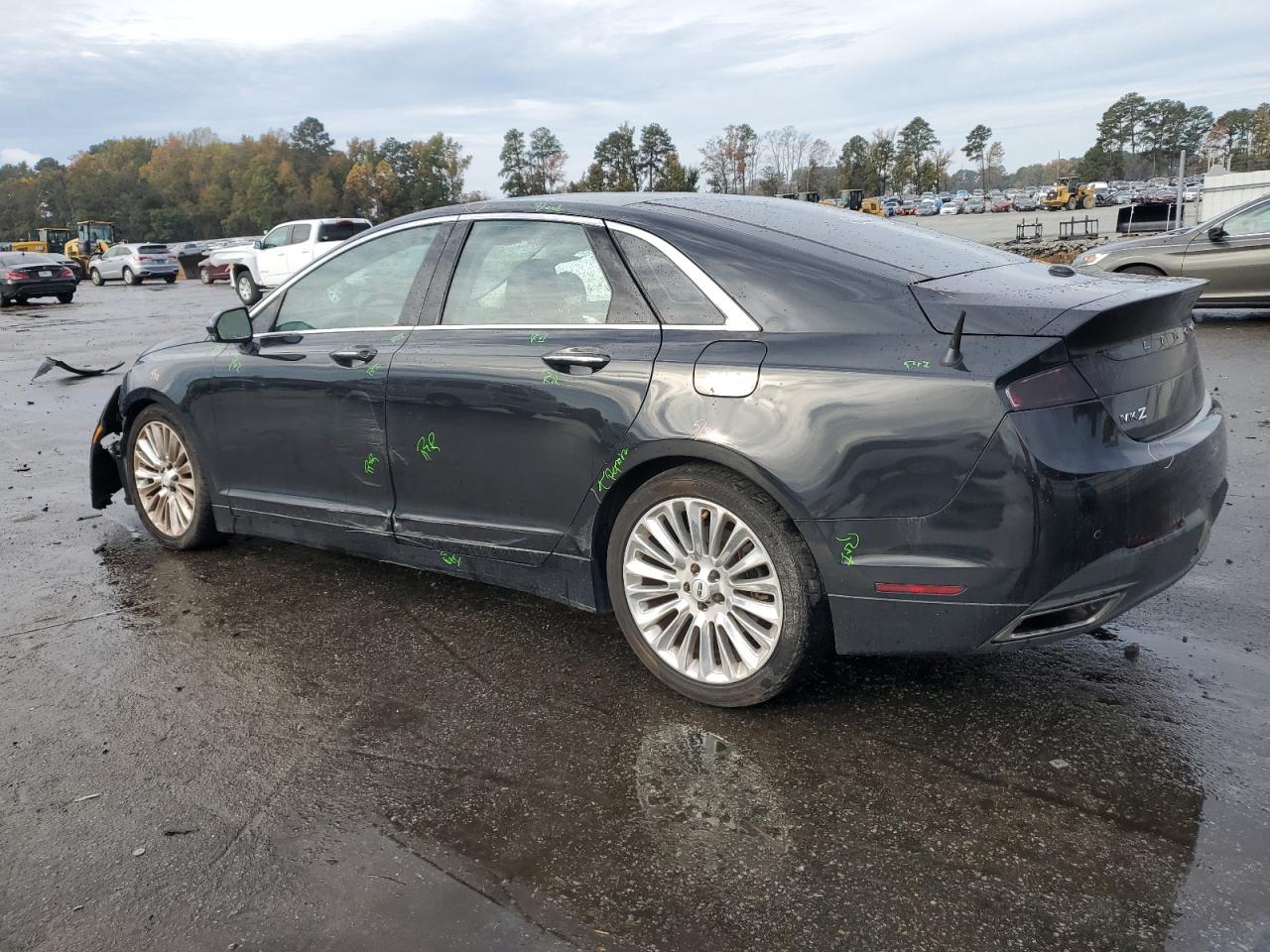 2014 Lincoln MKZ - Image 2