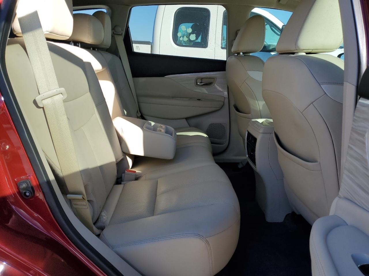 2018 Nissan Murano - Image 11