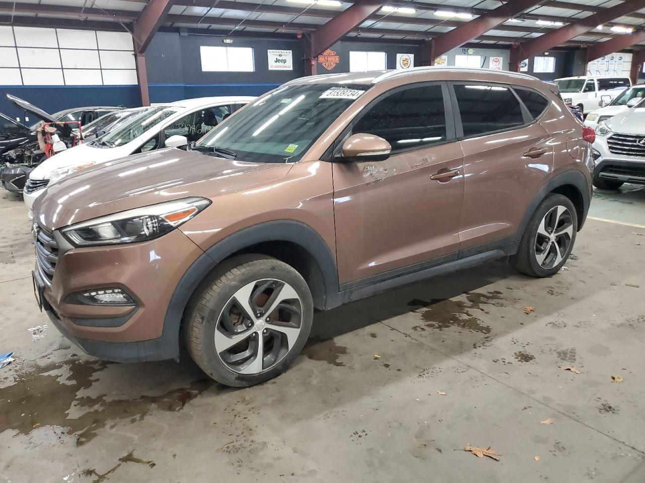 2016 HYUNDAI TUCSON