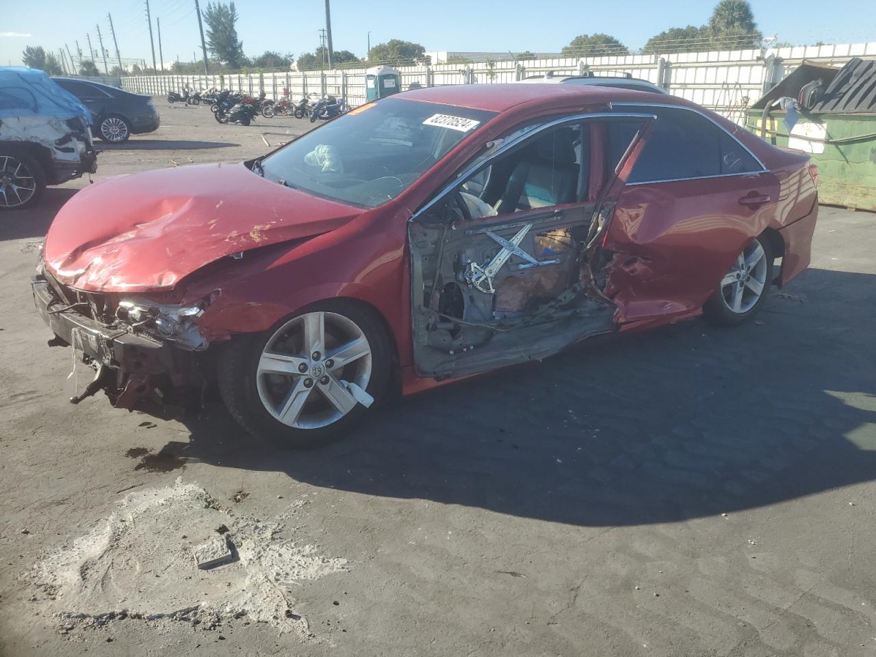 2014 Toyota Camry - Image 1