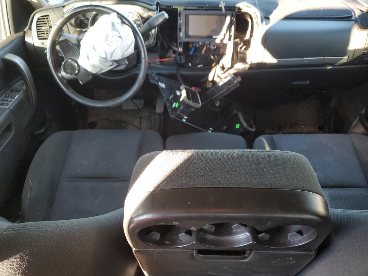 2013 Chevrolet Silverado - Image 8