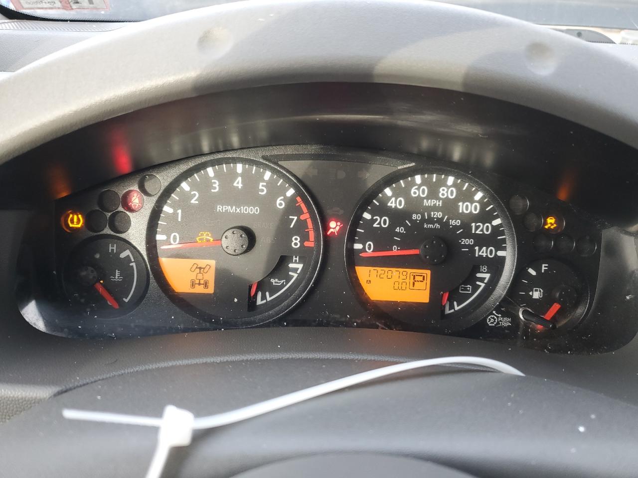 2012 Nissan Navara (Frontier) - Image 9