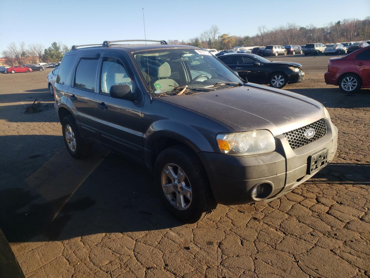 2006 Ford Escape - Image 4
