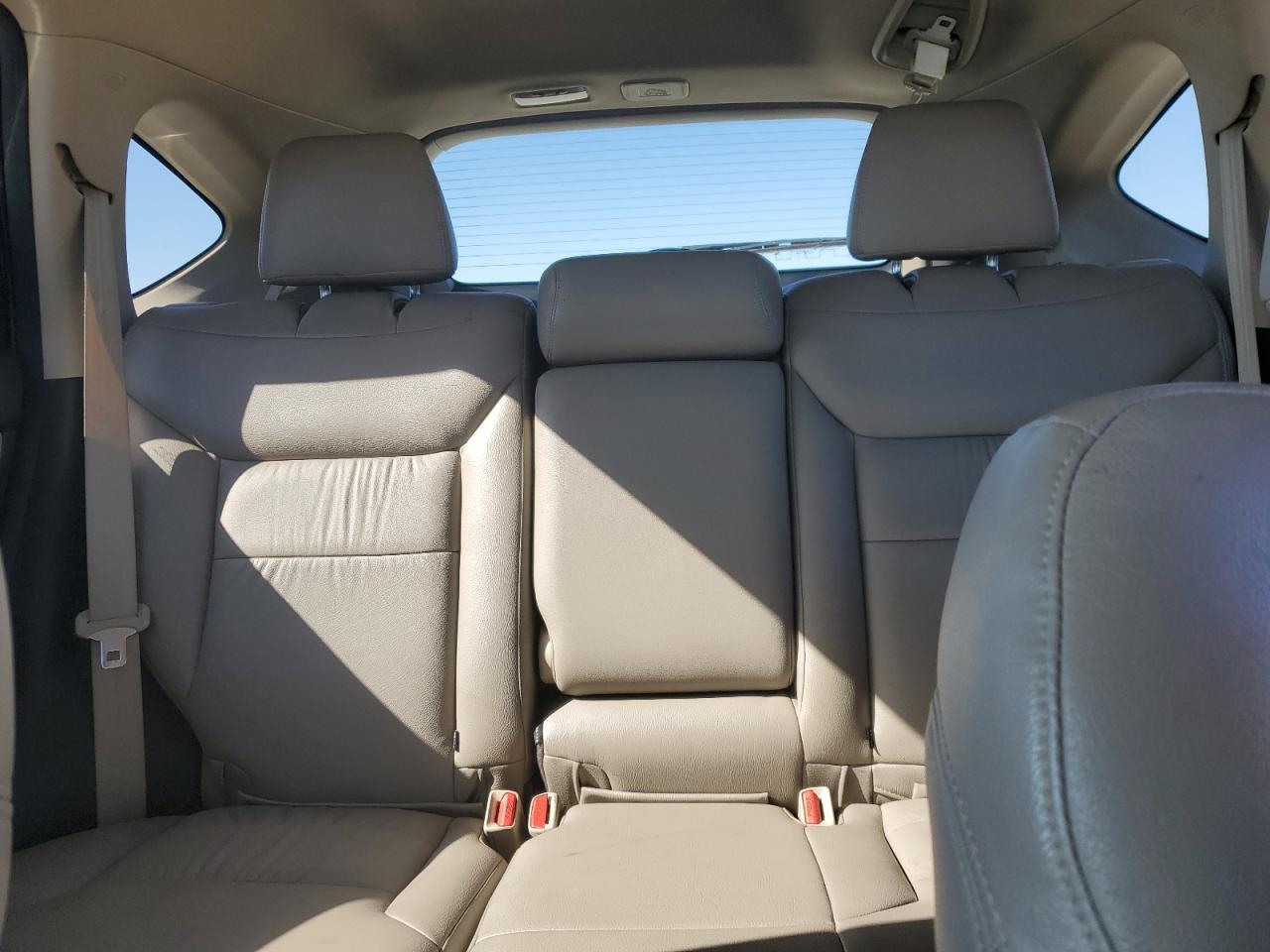 2015 Honda CR-V - Image 10